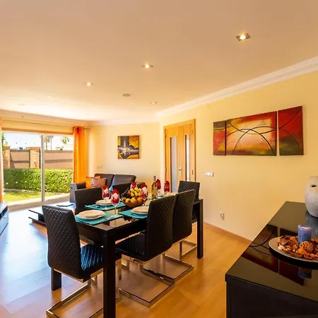 Villa Laguna By Algarve Vacation