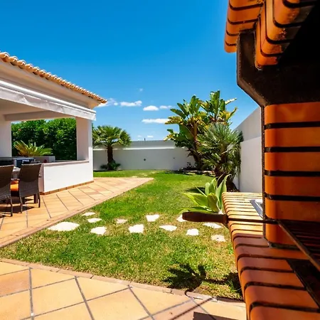 Laguna - Moradia Relaxante Com Piscina Aquecível E Bbq - * Albufeira