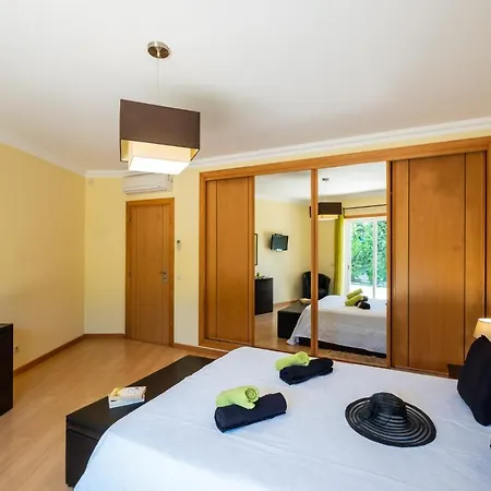 Laguna - Moradia Relaxante Com Piscina Aquecível E Bbq - * Albufeira