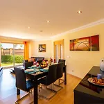 Villa Laguna By Algarve Vacation